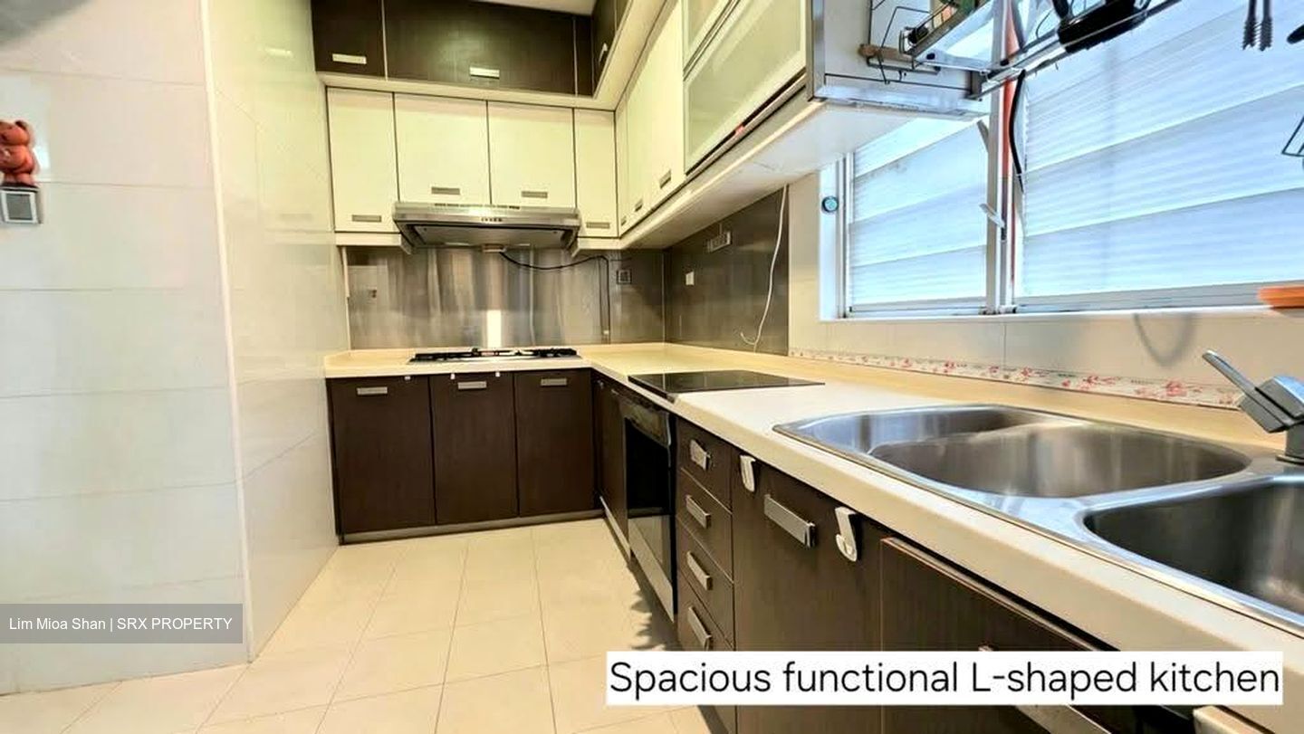 Ang Mo Kio Avenue 8 (D20), Condominium #637804281